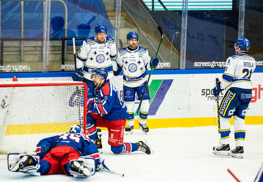 Leksands Oskar Lang jublar