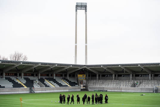 Laget samlat på Bravida Arena