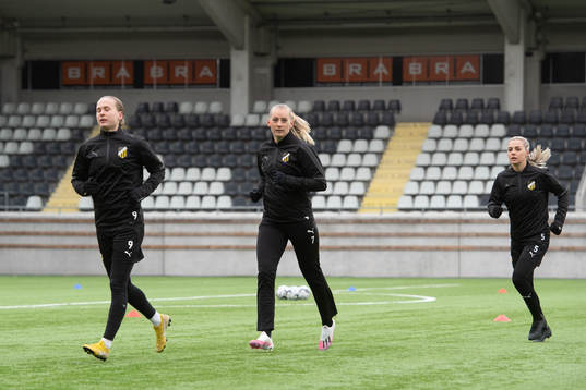 Filippa Curmark, Stina Blackstenius och Lotta Ökvist