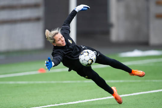 Målvakt Jennifer Falk