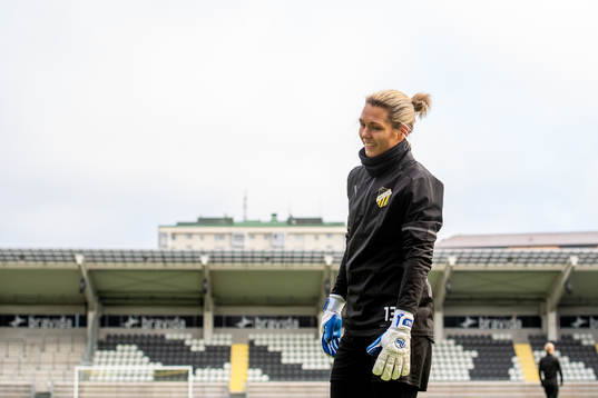 Målvakt Jennifer Falk