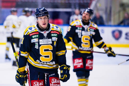 Södertäljes Alexander Falk deppar