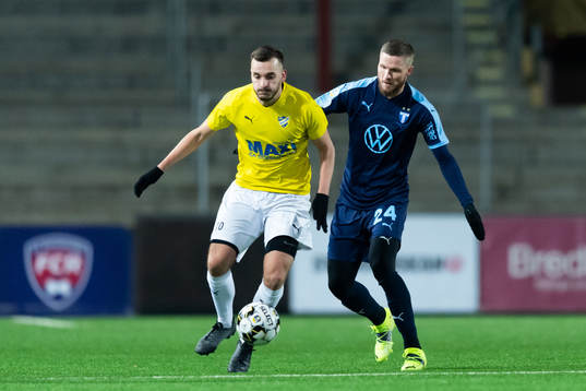 IFK Malmös Ilir Tahiri och Malmö FFs Lasse Nielsen