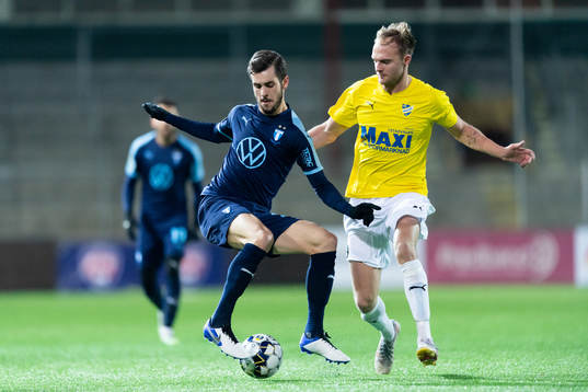 Malmö FFs Adi Nalic och IFK Malmös Pontus Gressmann