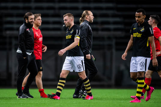 s Sebastian Larsson deppar