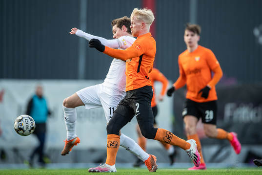 Helsingborgs Max Svensson och Torns Hugo Barsne