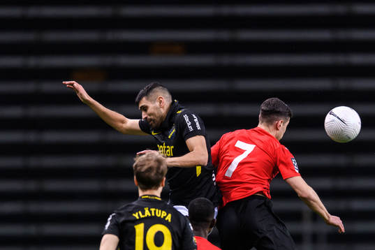 s Stefan Silva och Vasalunds Ahmed Bonnah