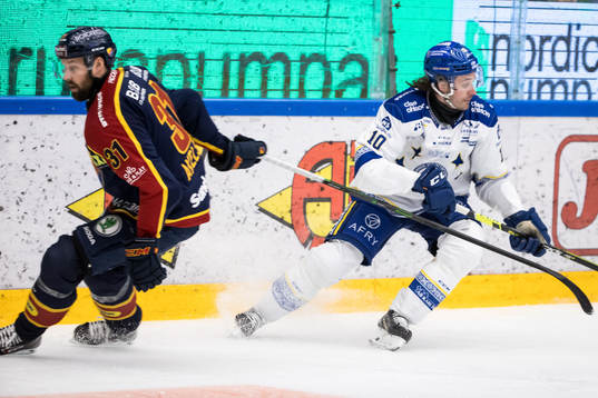 Djurgårdens Dick Axelsson och Leksands Johan Fransson