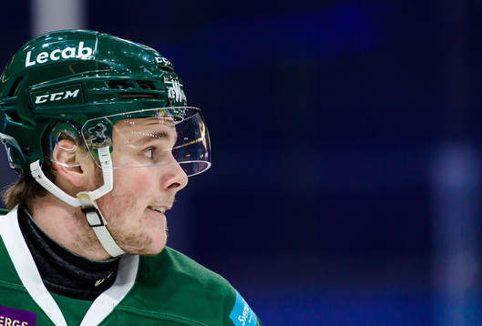 Färjestads Olle Lycksell