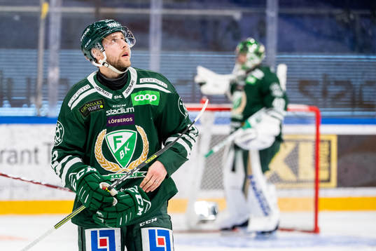 Färjestads Per Åslund deppar
