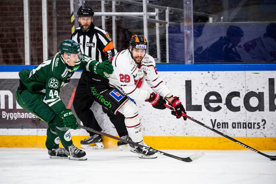 Färjestads Jacob Peterson och Örebros Ludvig Rensfeldt
