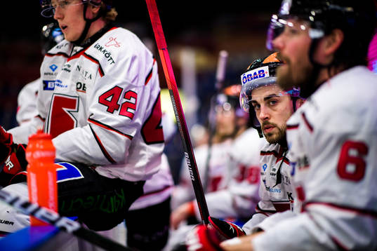 Örebros Jonathan Andersson deppar