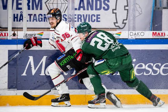 Örebros Emil Larsson och Färjestads Linus Arnesson