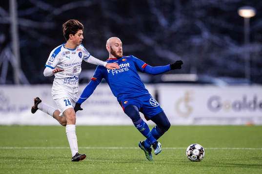 Akropolis Edmond Gukasian och Djurgårdens Magnus Eriksson