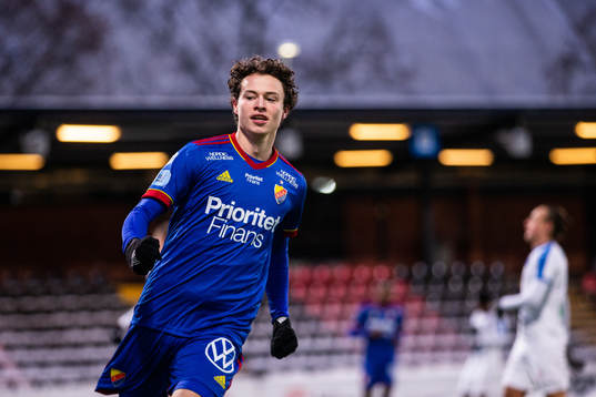 Djurgårdens Leo Cornic jublar