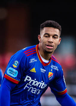 Djurgårdens Isak Hien