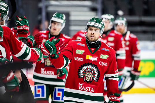 Frölundas Mats Rosseli Olsen jublar