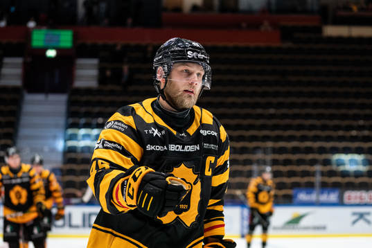 Skellefteås Oscar Möller jublar