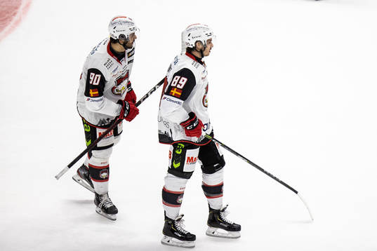 Malmö Redhawks Matt Puempel jublar