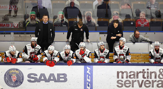Malmö Redhawks bås med tränare Joakim Fagervall