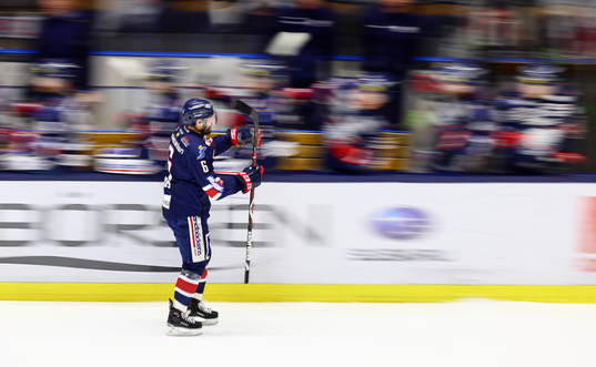 Linköpings Jonas Holös jublar