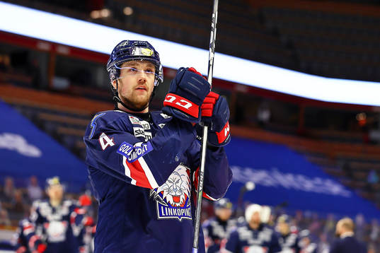 Linköpings Filip Berglund jublar