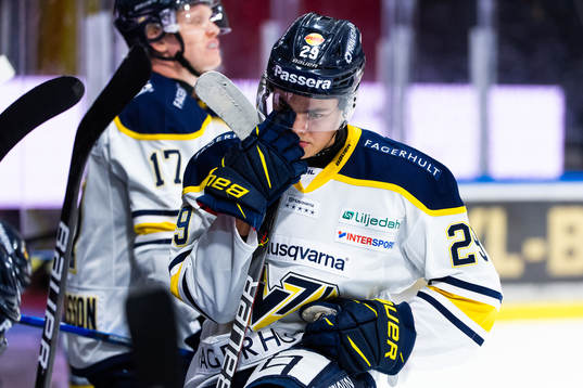 s Jonathan Wikström deppar
