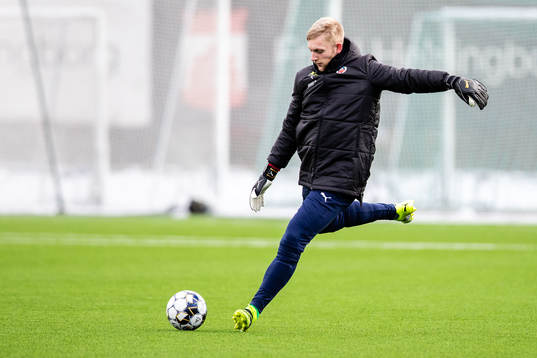 Helsingborgs målvakt Ian Pettersson införr