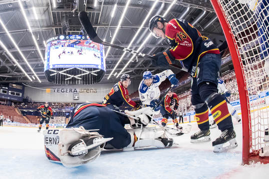 Leksands Daniel Gunnarsson och Djurgårdens Jesper