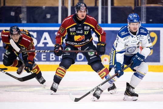 Djurgårdens Rhett Rakhshani och Leksands Patrik Zackrisson