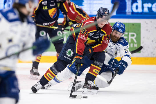 Djurgårdens Linus Andersson och Leksands Mattias Ritola
