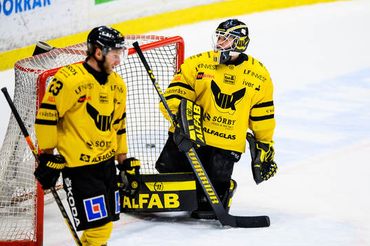 Västerås målvakt Jesper Myrenberg deppar