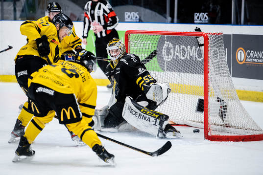 s målvakt Claes Endre