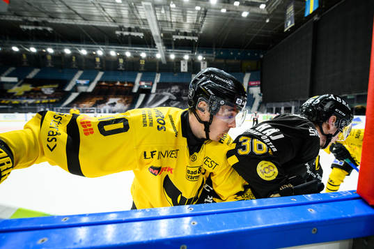 s Anton Holm