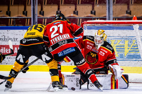 Skellefteås Rickard Hugg och Luleås Juhani Tyrväinen och