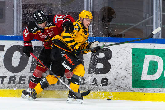 Luleås Jonas Berglund och Skellefteås Oskar Nilsson