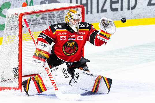 Luleås målvakt Jesper Wallstedt