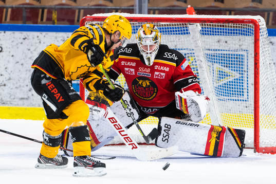 Luleås målvakt Jesper Wallstedt
