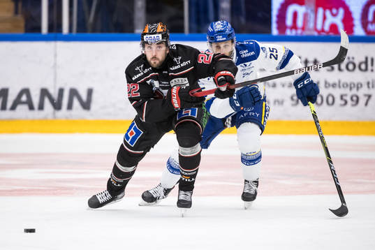Örebros Jonathan Andersson och Leksands Carter Camper