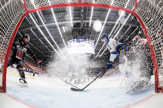 Örebros Nick Ebert och Leksands Nils Åman