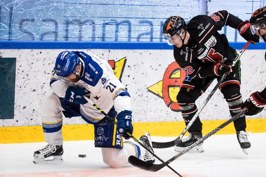 Leksands Mattias Ritola och Örebros Robert Leino
