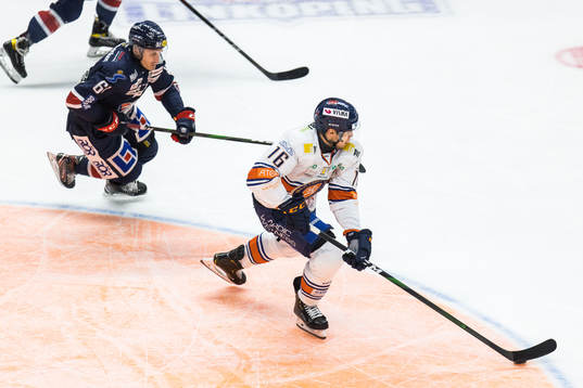 Växjös Brendan Gaunce och Linköpings Markus Ljunghunder