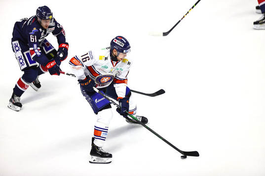 Linköpings Markus Ljungh och Växjös Brendan Gaunce