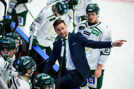 Färjestads huvudtränare Johan Pennerborn