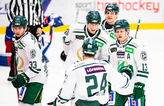 Färjestads Daniel Viksten jublar