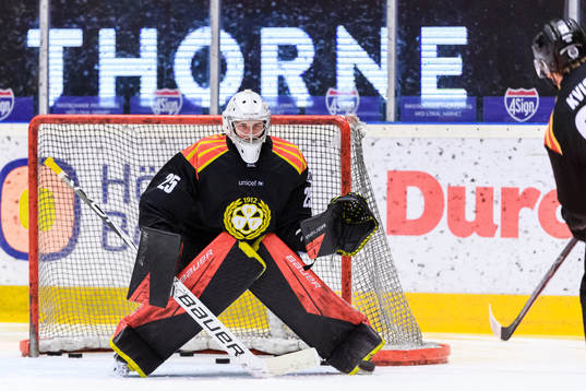 Brynäs målvakt Adam Matsson