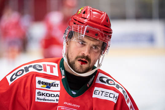 Modos Jesper Dahlroth lämnar isen