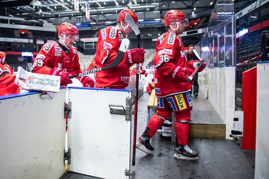 Modos Patrik Karlkvist, Tobias Åhström och Sebastian