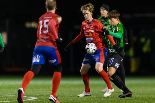 Tvååkers Hugo Svensson och Varbergs Noah Johansson