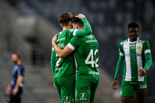 Hammarbys Simon Sandberg och Jusef Erabi jublar